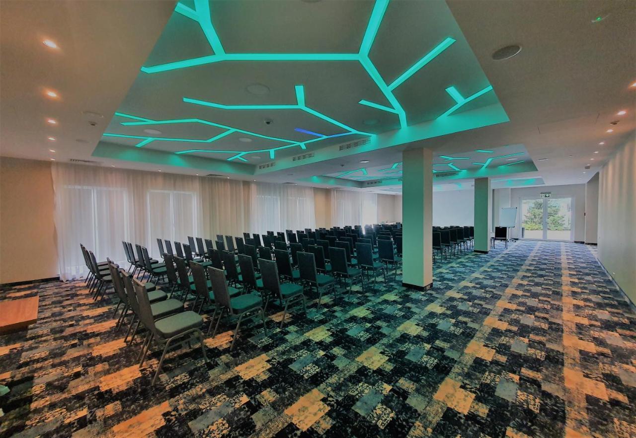 Green Garden Hotel Raszyn Luaran gambar